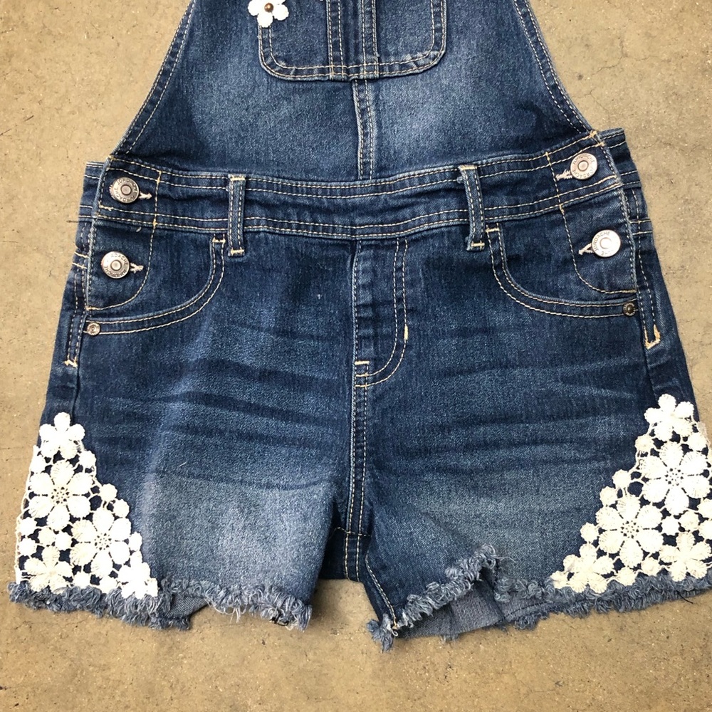 Kids Jordache Shortalls Size 10-12 Large Embroider Denim Overalls Shorts Girls - Picture 4 of 15